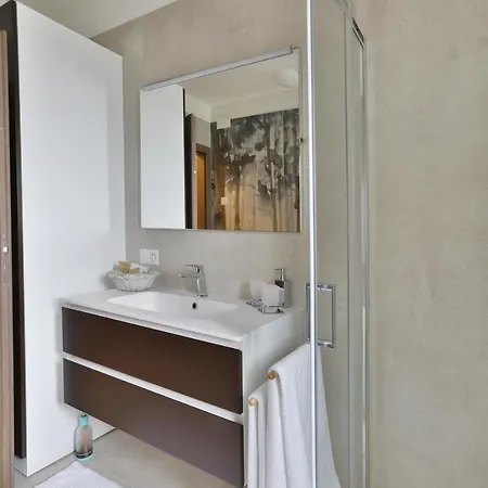 Apartament Ramarro *